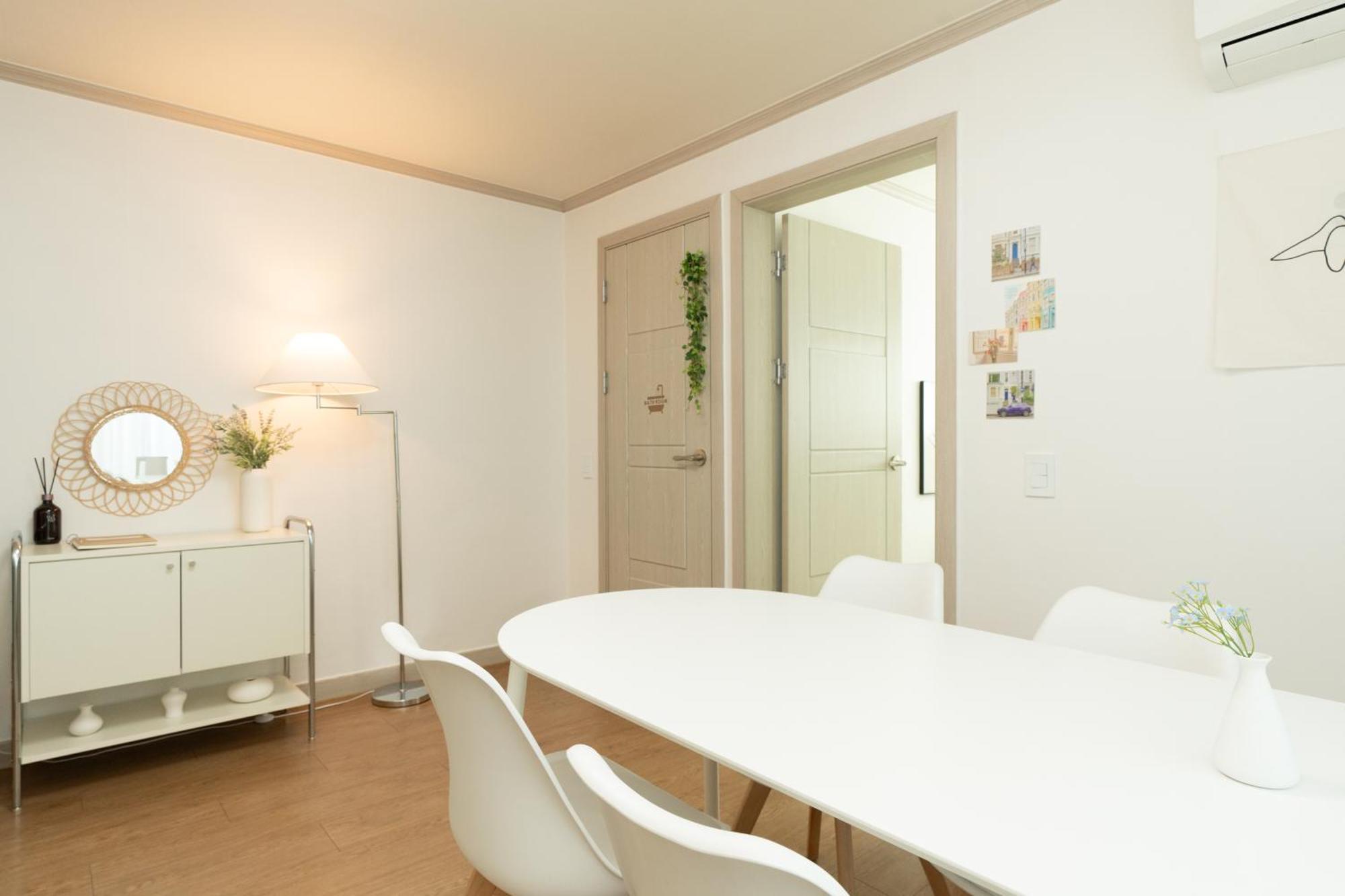 Apartment Open Sale #free Parking #elevator #cozy #guro Digital Complex Stn #gasan #gocheok Dome #doksan *
